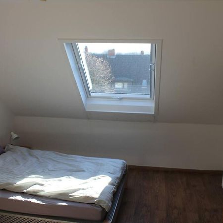 Ruhige Dachgeschosswohnung Seelze Ngoại thất bức ảnh